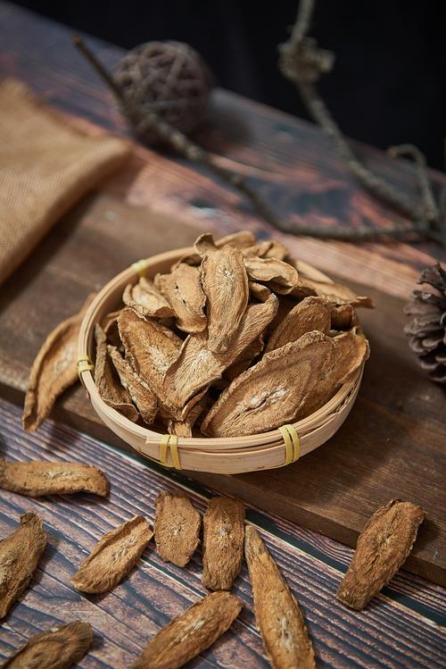 中药养生茶与放射性药品的摄影艺术 刘杨摄影设的专业视角